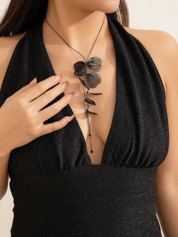 Colar de Decote Boho Chic com Laço e Folha